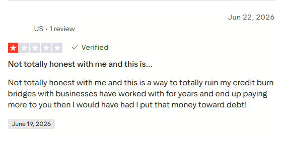Negative verified Debt Free Teacher Trustpilot review alleging credit damage and high costs